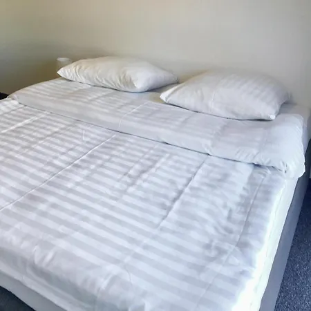 Дом отдыха 2 Bedroom Stunning In *